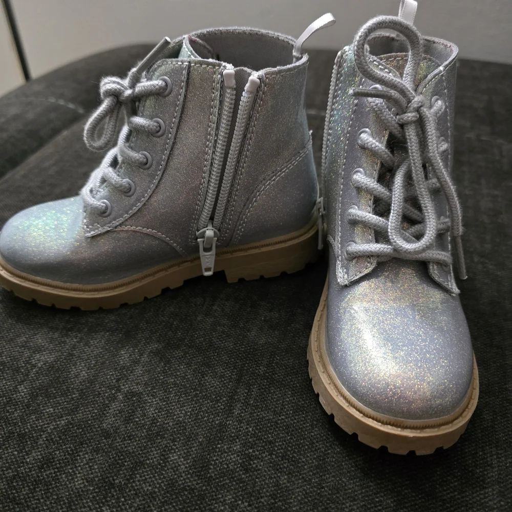 Old Navy Kids' Glitter Silver Lace-Up Boots